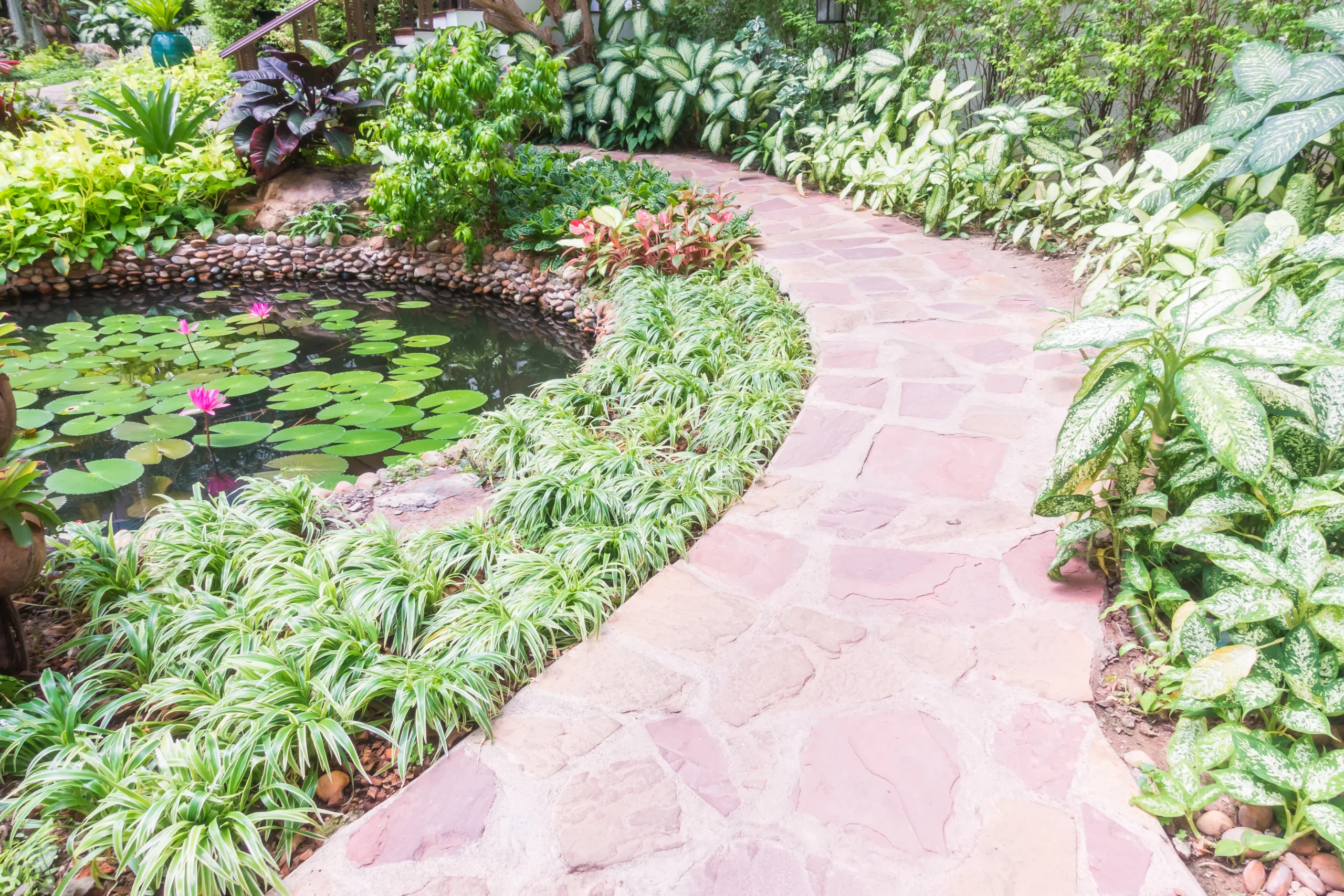 Flower Bed Edging Ideas